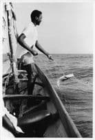 Luo Fisherman Catching Mud Fish Lake Victoria Kenya 9x7 Press Photo