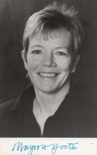 Marjorie Yates of Shameless Vintage Hand Signed Autograph Photo