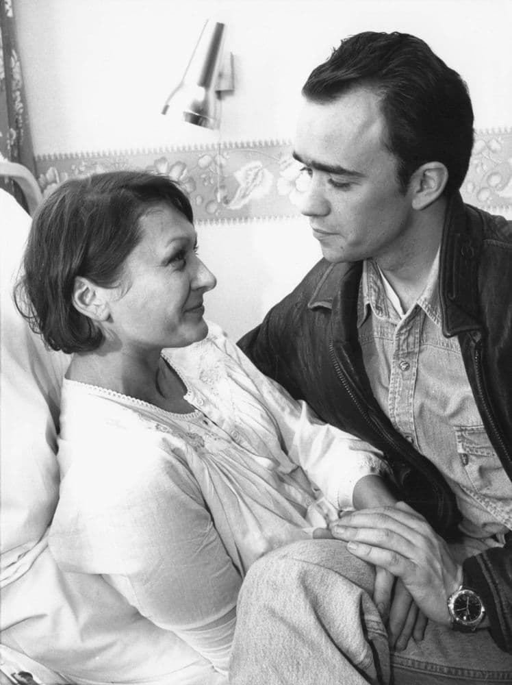 Mark Fowler Visits Gill Dying in AIDS Hospice 1992 BBC Eastenders Press ...