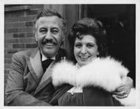 Pat Phoenix Marries Coronation Street Real TV Lover 1972 Wedding Press Photo