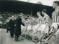 Peter McParland Aston Villa FC Stunning 10x8 Hand Signed Photo