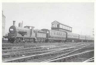 Preston Station in 1937 12427 Train Euston Railway Postcard