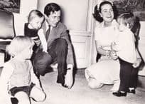 Prince Willem Alexander Prins Holland Friso Claus RPC Postcard