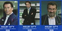 Robert Powell Luke Roberts Paul Bradley 3x Unsigned Holby City Photo s
