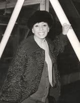 Shirley Bassey Heathrow Airport to Jamaica 1979 BBC Show 10x8 Press Photo