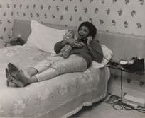 Shirley Bassey in Her Bedroom Old Teddy Bear Telephone Rare 10x8 Press Photo