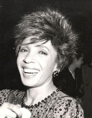 Shirley Bassey March 1986 Stunning Small London Press Photo