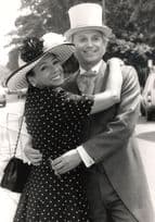 Shirley Bassey Royal Ascot Horse Race 1988 Antiques Dealer Large Press Photo