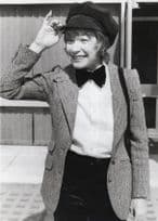 Shirley Maclaine Fury At ATV Show Walk Out Book ITV Press Photo