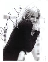 Sienna Miller Stunning 10x8 Hand Signed Photo
