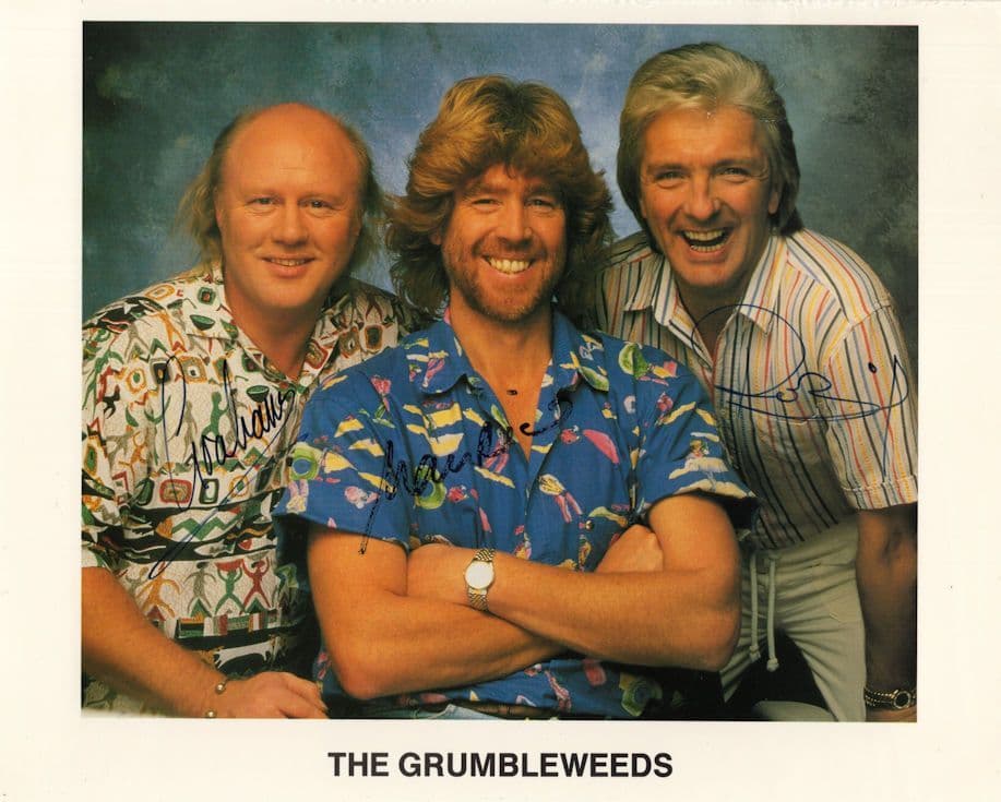the-grumbleweeds-comedians-triple-large-10x8-hand-signed-photo
