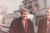 Unidentified Celebrity Autograph Fan Signing 85 Private Meeting Photo