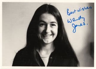 Wendy Jones ATV Crossroads Large 7x5 Hand Signed Photo