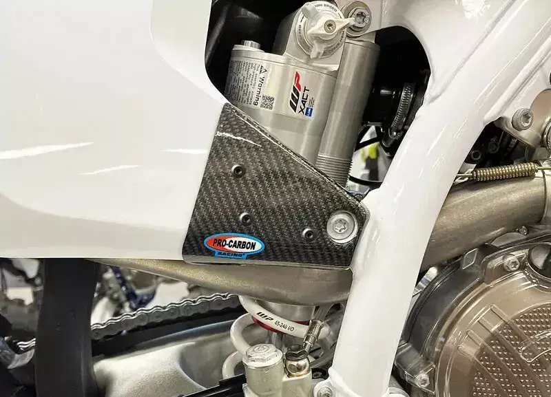 PRO CARBON SIDE PANEL/AIR BOX PROTECTOR HUSQVARNA FC250 FC350 FC450 ...