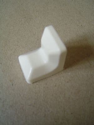 1 x 1 BRACKET COVER - WHITE - EACH