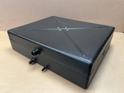 109 Litre Fresh Water Tank Kit for VW Crafter 2018 Onwards FWD MWB LWB Campervan - Black Filler