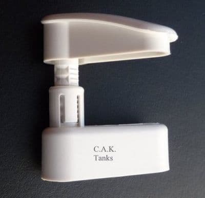 ADJUSTABLE TURN BUTTON CATCH -WHITE