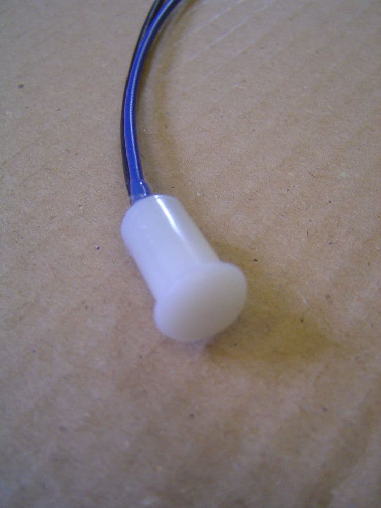 DOT BLUE SINGLE PUSH IN LED