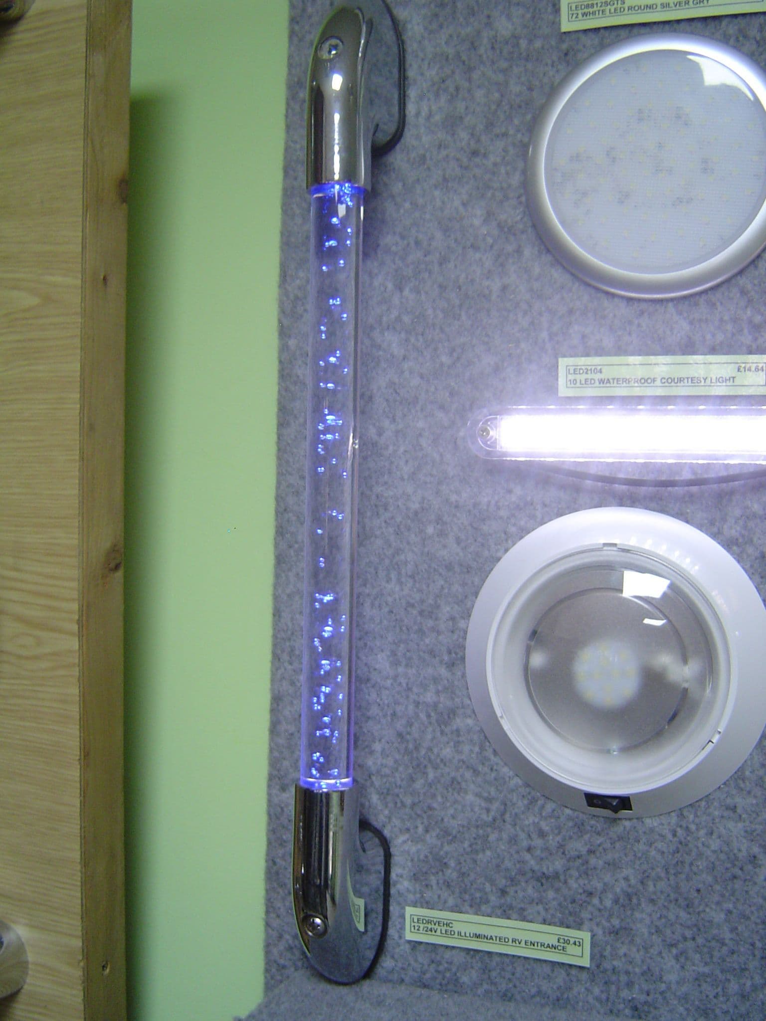 LONG 12/24V LED ILLUMINATED RV Handle