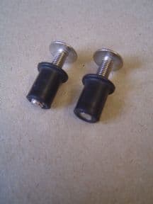 SP STUDS PAIR FOR CBE WASTE GUAGE