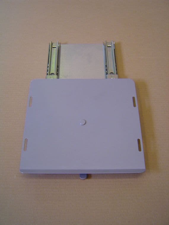 TV MICROWAVE SWIVEL SLIDE OUT 25 x 26 cm