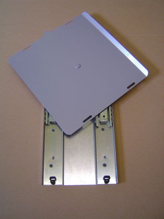 TV / MONITOR / MICROWAVE SWIVEL SLIDE OUT 29 x 29 cm