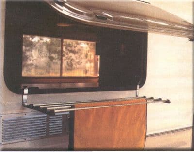 WINDOW WASHING DRYING RACK