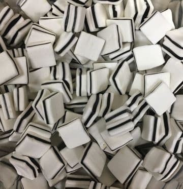 Black & White Liquorice Mints 100g