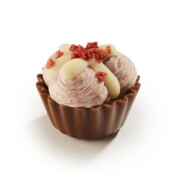 Ice-Cream Sundae Cupcake Strawberry