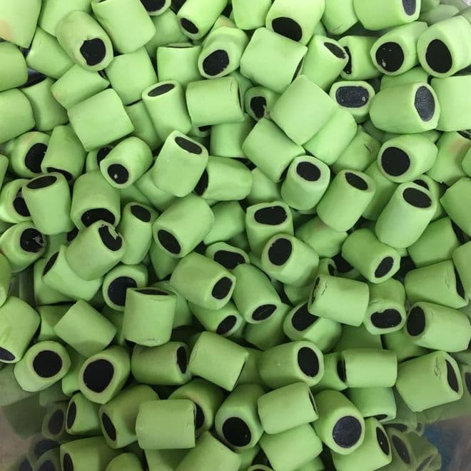 Kiwi Liquorice Roll 100g