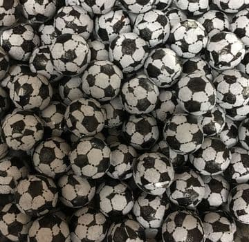 Milk Chocolate Footballs 100g