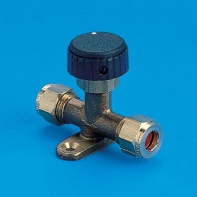 Foot Mounted Valve 1/4 Copper To Nozzle
