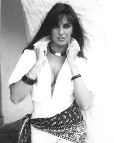 Glamour #18 - b&w