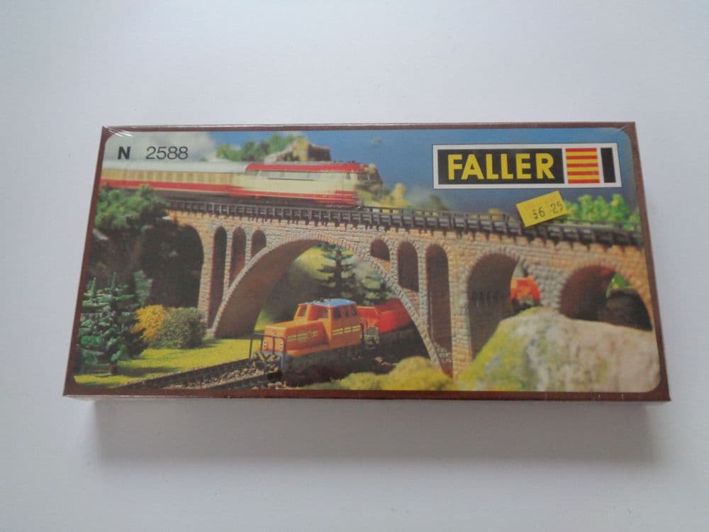Faller 2588 - Stone Arch Bridge Kit