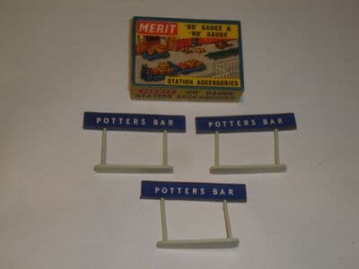 Merit 5091 Station Name Boards