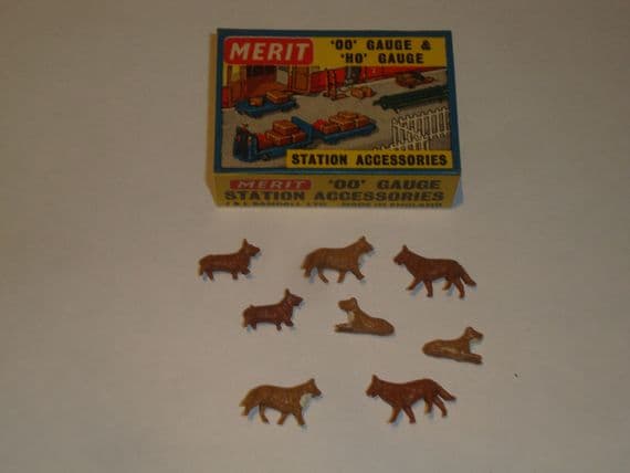 Merit 5102 DOGS