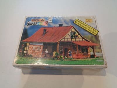 Pola 233 - Farmer's Old House Building Kit