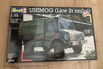 Revell Model Kit 03082 - Unimog (Lkw 2t tmilgl) - 1/35 - Pts Sealed