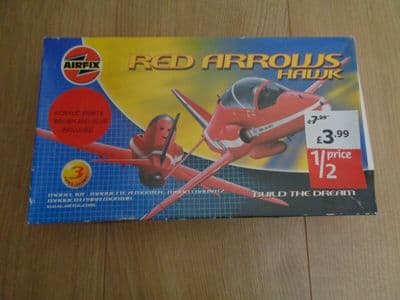 W246 Airfix Model Kit 03026 - Red Arrows Hawk - 1/72 - Sealed