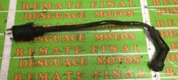 Bobina de Alta con Cable y Pipeta Bujía Honda Arroba Nes y Dylan 125 y 150 2000-2006