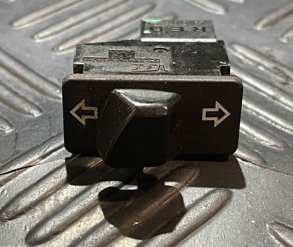 Botón Interruptor Intermitentes Honda Sh 125 K01 2013 a 2016