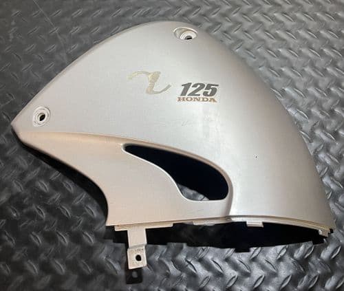 Carenado Derecho Gris Honda Arroba Nes 125 y 150 2000-2006