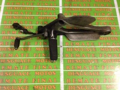 Estribera Izquierda Delantera con Apoya Pie, Pata y Eje Cambio de Marchas Yamaha Diversion 600 1992-1997