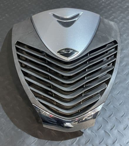 Frontal Central Gris Honda Sh 125 a 150 2009 a 2012