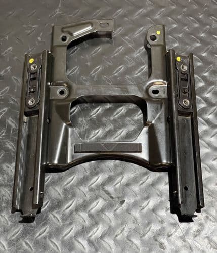 Guía Cúpula Pantalla Honda Forza 125 K40 2015 a 2018