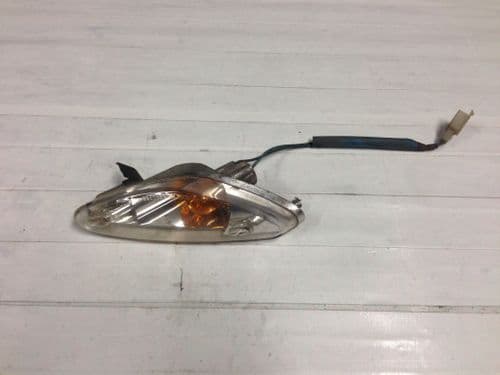 Intermitente Delantero Derecho Kymco Movie XL 125 2001-2006.