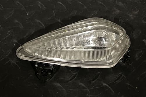 Intermitente Delantero Derecho Retrovisor Honda Forza 125 K40 2015 a 2018.
