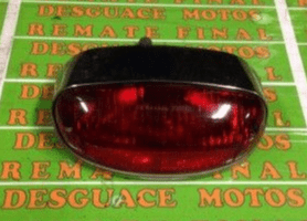 Piloto Trasero de Freno Piaggio Et2 50 Y Et4 125 1997-2004