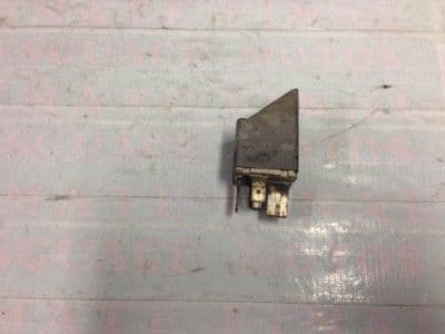 Relé Piaggio X9 500 2004-2008