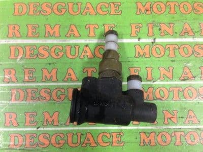 Repartidor de Freno Piaggio X9 500 2004-2008.